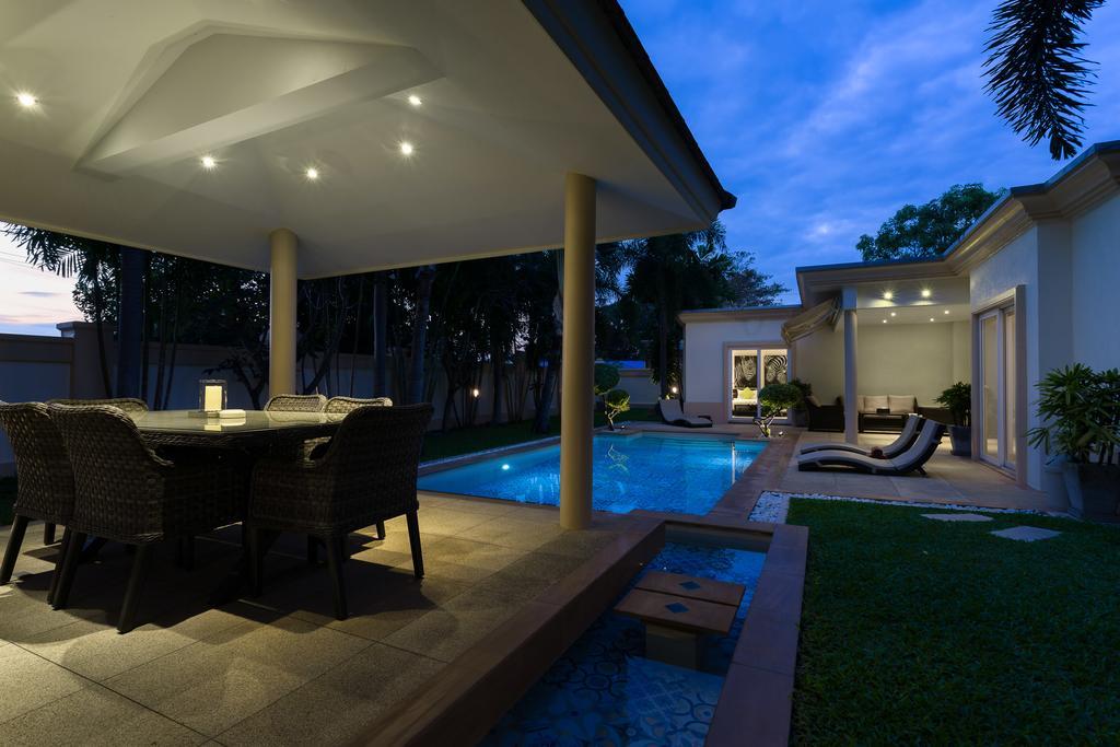 Luxury Pool Villa 3Br 6-8 Persons (Adults Only) باتايا المظهر الخارجي الصورة